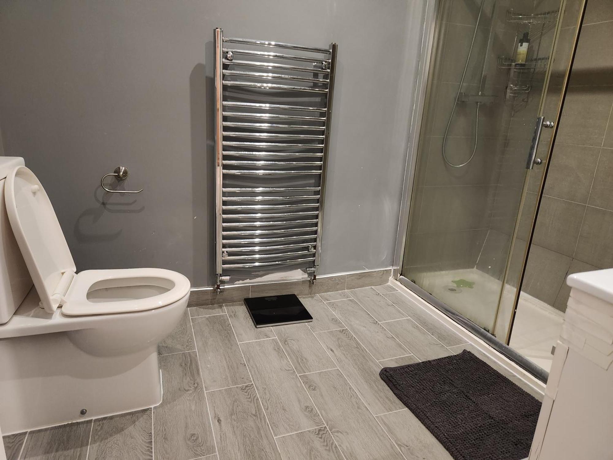 Elmdon House With 4 Spacious Bedrooms To Choose Birmingham Ngoại thất bức ảnh